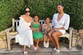 瓦妮莎一家近照，3个女儿都像科比，老大当模特，瓦妮莎瘦身成功图片