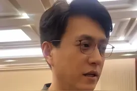 靳东回应“真假靳东”图片