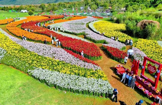 弥勒：滇南暖城打造越冬温馨家园