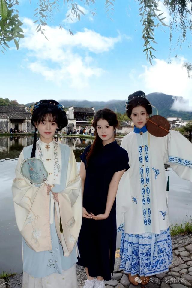 汉服旗袍美女秀宏村