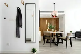 老人说：“门口4不放，放了快拿走”，门口不能放哪4样？看完懂了图片