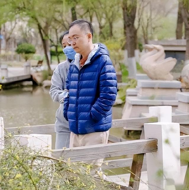 一家三代都短命？47岁蔡磊近况堪忧：全身不遂 流食续命，妻子泪崩
