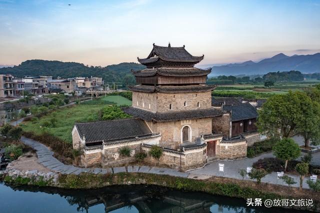 别只去看张家界了！湖南这3个冷门小城，才是真正的仙境在人间