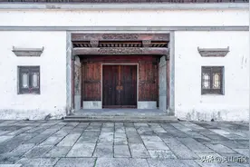 俗语“门庭不正，家宅难安”，是什么意思，这句有道理吗？图片