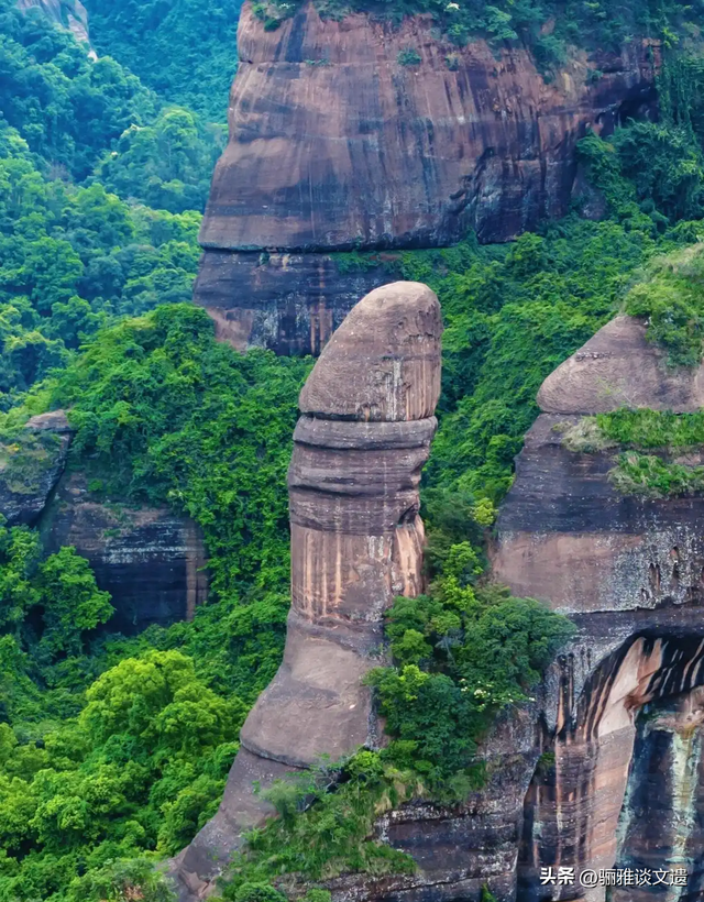 亿万年雕琢的红色奇观，中国八大世界遗产丹霞地貌，应该怎么游？