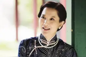 著名演员潘雨辰：与侯勇离婚后，我成了独自带女儿长大的单亲妈妈图片