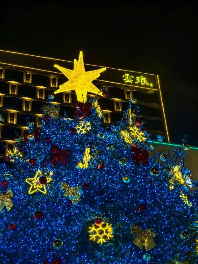 就在今天！青怡坊云琅童话光影街区将正式点亮