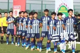 武汉三镇“十年磨一剑”，昔日“足球娃娃”拿下全国冠军图片