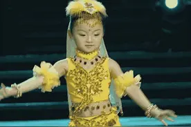 从梨园春走出来的小擂主，孔莹成研究生，秦梦瑶当老板！图片