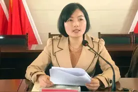 独家揭秘：李佩霞的幕后生活，视频图片集大公开图片