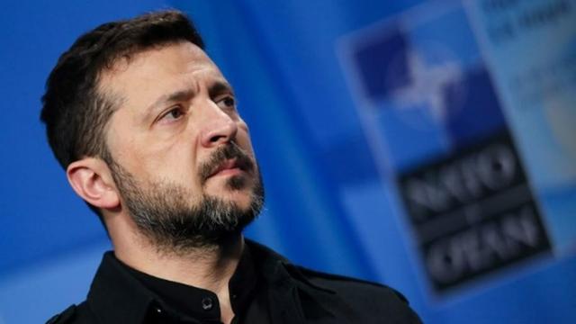 50亿军火不翼而飞，美国内讧乌克兰也躺枪，美方将不再资助乌克兰