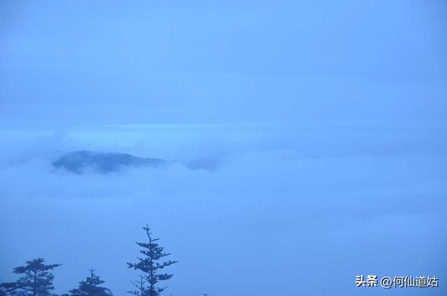 峨眉山金刚嘴