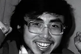 15岁上北大，25岁自杀，他留下一首诗火了数十年，如今人人都会背图片