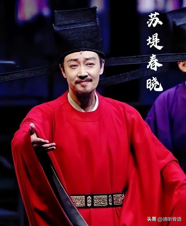 离春节不到2月，52岁辛柏青高调传出喜讯，朱媛媛终于可以放心了