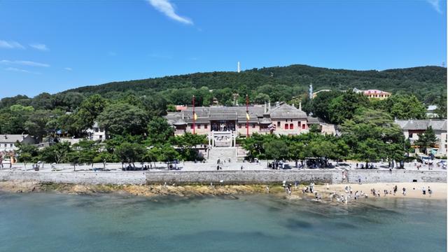 嗨 ~ 海 海 海 海 海 ~