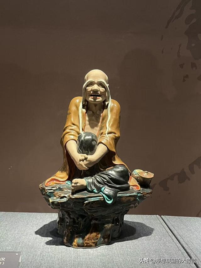 景德镇一日游，只顾着人挤人看后脑勺了，真正做到“累并快乐着”