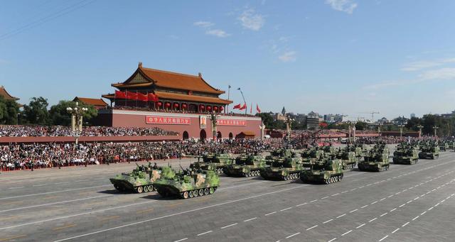 首个公然阻扰93阅兵的国家出现，拒绝向中国道歉，派军机监视中方