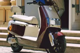 雅迪新款电动车E80，搭载的方舟安全科技有什么作用？图片