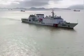 彻底内海化，万吨海警船合围台岛，大陆最后通牒，台当局无退路了图片