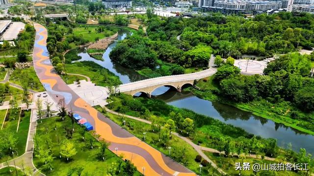 四川超有远见的小县，环城路比地级市还超前，是生态旅游百强县！