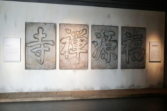 挖到一座人少好吃又清净的小城，现在买票出发还来得及！