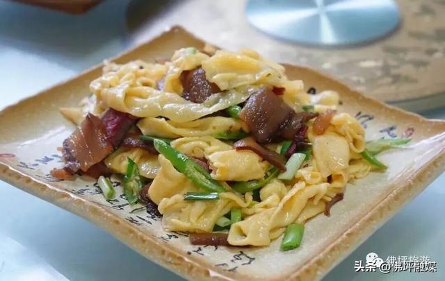 清明不想挤人海？来佛坪邂逅金丝猴、漫步金色花海→