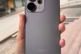 OPPO公认性价比高的三款手机，性能强劲，拍照好看，还耐用！图片