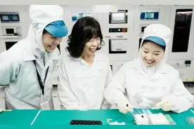 郭台铭做梦也没想到，第二个富士康诞生！净利润百亿，员工24万图片