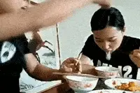 “老婆和经理出差在宾馆摔了一跤，屁股都红了”哈哈哈哈心疼图片