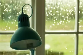 关于下雨天的文案,超高情商,句句经典,太喜欢了!图片