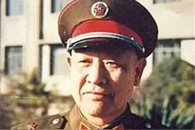 文击：106岁辞世的开国少将，从无败绩的神炮将军，朝鲜战场痛击美王牌骑一师图片