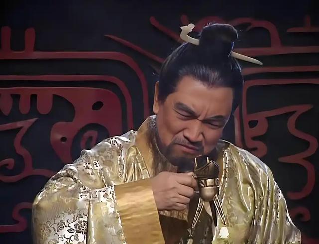 曹操《短歌行》不是求贤？“但为君故沉吟至今”，是在表白谁？