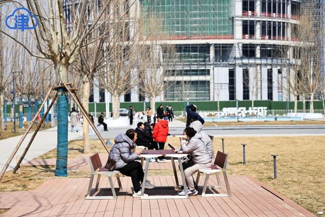 【津云镜头】海河之畔，一双翅膀托起津城整个春天