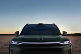 传祺S7以灯为笔，绘就光的艺术图片