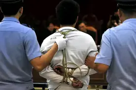 看守所里的死刑犯被执行前会不会挨欺负？图片