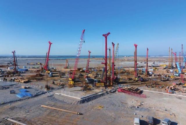 超越美国日本！中国斥资263亿建全球最大海上机场，它到底有多牛