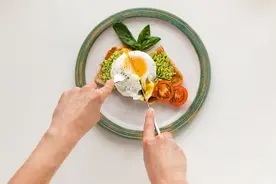 中国胆囊癌高发，罪魁祸首被揪出！提醒：有两种吃饭习惯，尽早改图片