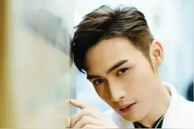 张彬彬，张凌赫，辛云来都是来自无锡的年轻演员，你们更喜欢哪个图片