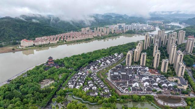 浙江“巨无霸”地级市，土地面积全省第一，温州、绍兴都无法相比