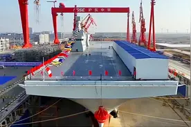 中国已经下水第8艘航母？美媒宣称：14年下水8艘航母，速度创纪录图片