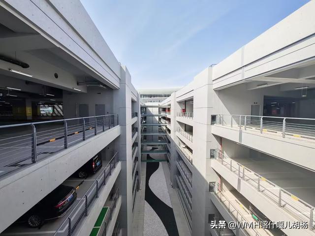 乌鲁木齐天山国际机场 欢迎您！