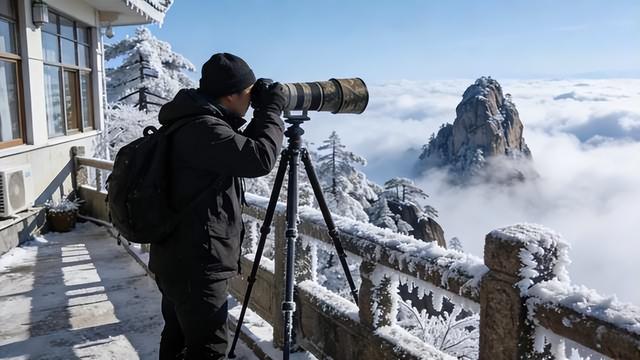 冰雪黄山绝景吟，雾凇奇观耀寰瀛！