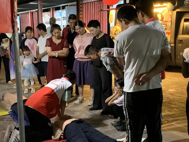 情暖重阳，爱在普洱，让我们一同相聚周末市民文化节