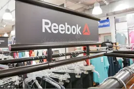 一手好牌打得稀碎？锐步官宣“搭上”无印良品，曾被阿迪达斯寄予厚望图片