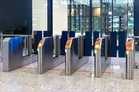 地铁同站进出收费吗？坐地铁不出站又折回原进口出站，可能被罚！图片