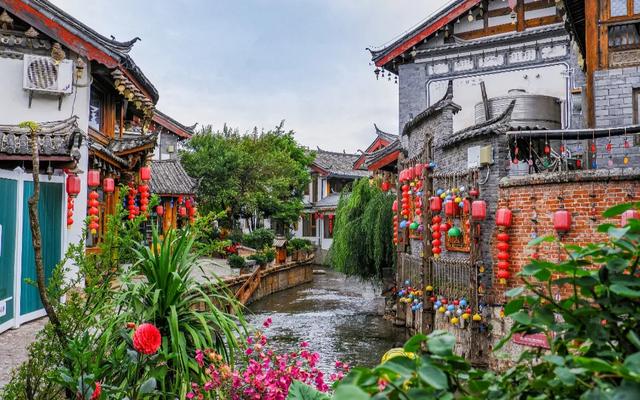 杭州有座古镇，美食众多、历史悠久、不要门票，知道的人却不多