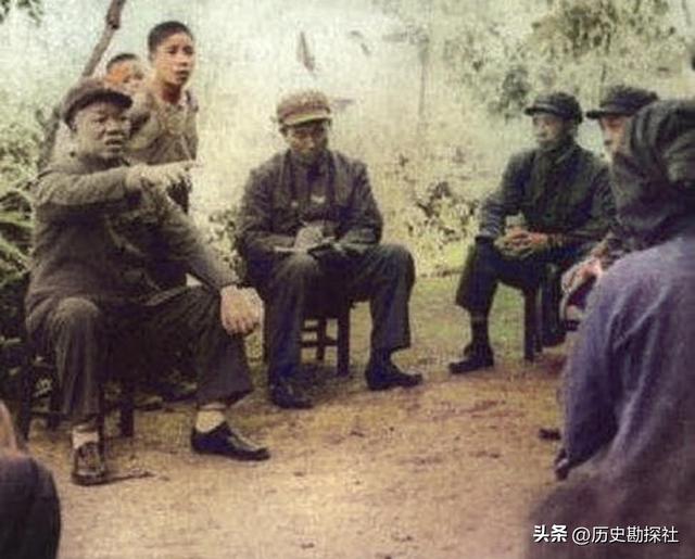 韩先楚夫人有多美？1970年的珍贵留影，她50岁容貌出众天生丽质