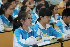 普通班第一名，放入重点班竞争力有多大？图片