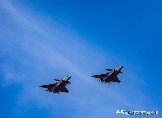 吉林长春：长春航空展上的大国重器