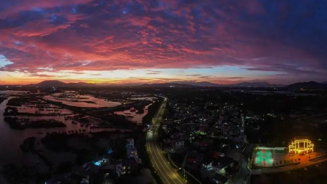 当北方寒风刺骨时，陵水正以25℃暖阳等你来过暖冬！